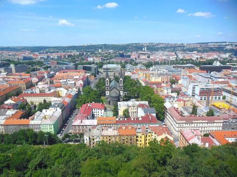 Pronájem kanceláře, Praha, 1330 m2