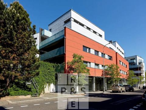 Prodej bytu 3+kk, Praha - Dejvice, Kolejní, 112 m2