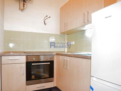 Pronájem bytu 2+1, Hradec Králové, Tomkova, 55 m2