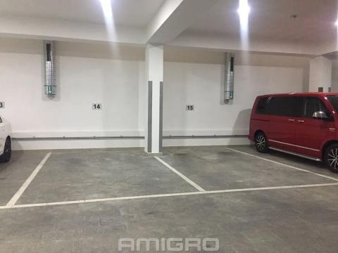 Pronájem garážového stání, Brno, Mlýnská, 16 m2