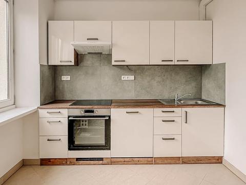 Pronájem bytu 2+1, Praha - Vršovice, Ruská, 62 m2