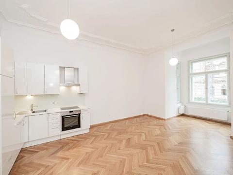 Pronájem bytu 2+kk, Praha - Vinohrady, Balbínova, 66 m2