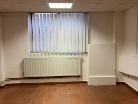 Pronájem komerční nemovitosti, Praha - Bubeneč, Národní obrany, 169 m2
