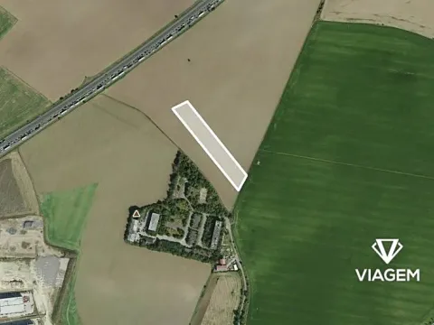 Prodej podílu pole, Zeleneč, 3800 m2