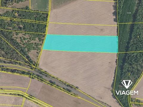 Prodej pole, Chvatěruby, 17646 m2