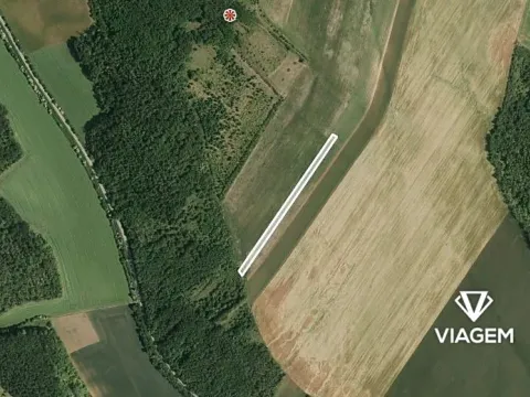 Prodej pole, Silůvky, 2305 m2