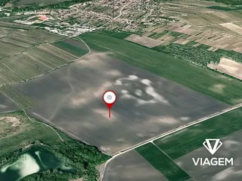 Prodej podílu pole, Hlohovec, 3698 m2