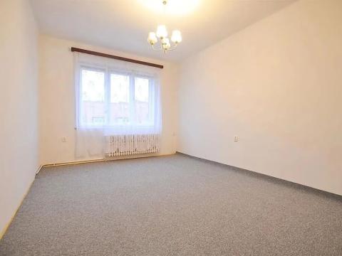 Pronájem bytu 2+1, Praha - Nusle, U čtyř domů, 45 m2