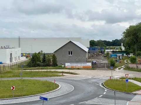 Prodej výrobních prostor, Pavlov, 1540 m2