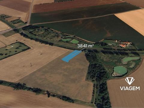 Prodej podílu pole, Strážnice, 768 m2