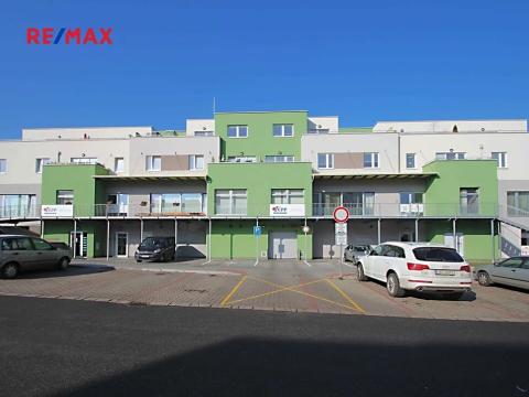 Pronájem garážového stání, Kolín, Antonína Dvořáka, 4 m2