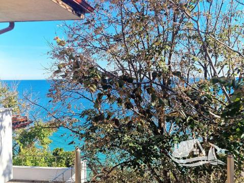 Prodej bytu 1+kk, Bjala, Bulharsko, 70 m2