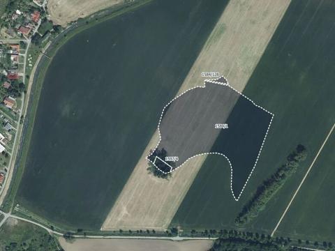 Prodej pole, Týnec, 18563 m2