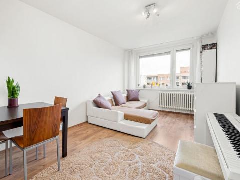 Prodej bytu 2+kk, Praha - Újezd nad Lesy, Malotická, 43 m2