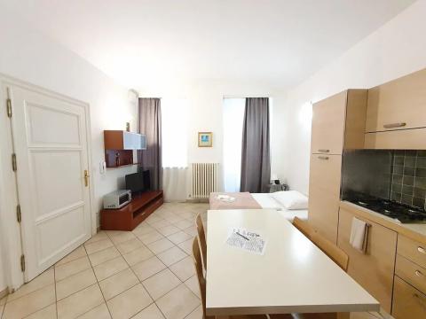 Pronájem bytu 2+kk, Praha - Nové Město, Ostrovní, 30 m2