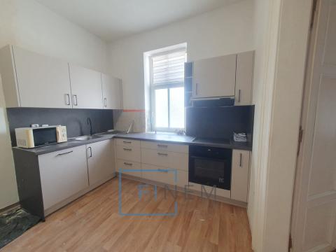 Pronájem bytu 3+kk, Kralupy nad Vltavou, Palackého nám., 75 m2