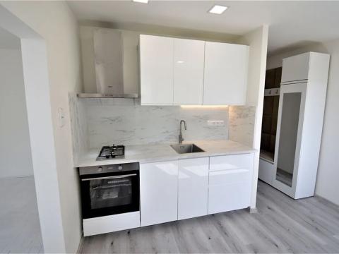 Prodej bytu 1+1, Děčín, Jezdecká, 37 m2