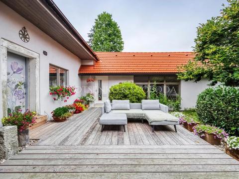 Prodej rodinného domu, Pavlov, 354 m2