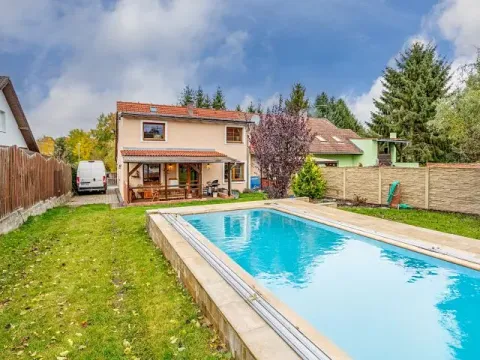 Prodej rodinného domu, Sulice, Rovná, 185 m2