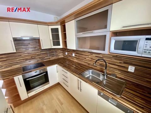 Pronájem bytu 2+kk, Plzeň, Květná, 51 m2