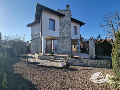 Prodej rodinného domu, Pomorie, Bulharsko, 102 m2