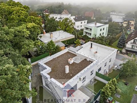 Prodej rodinného domu, Praha - Komořany, Pod lesem, 175 m2