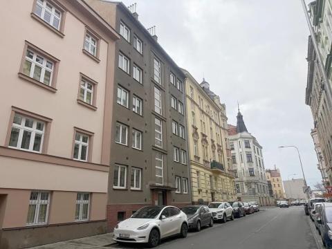 Pronájem bytu 2+1, Plzeň, Bendova, 60 m2