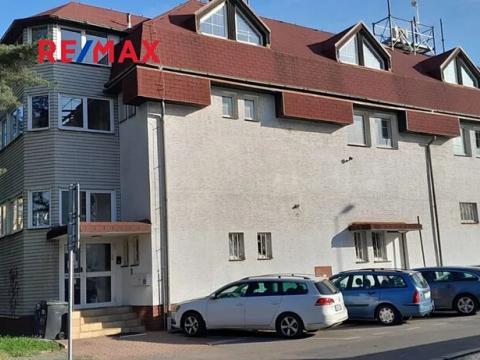 Pronájem kanceláře, Praha - Strašnice, Světická, 185 m2