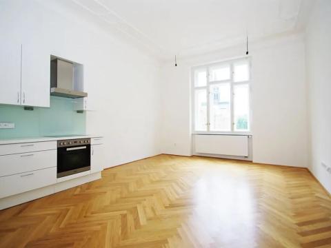 Pronájem bytu 3+kk, Praha - Vinohrady, Římská, 85 m2