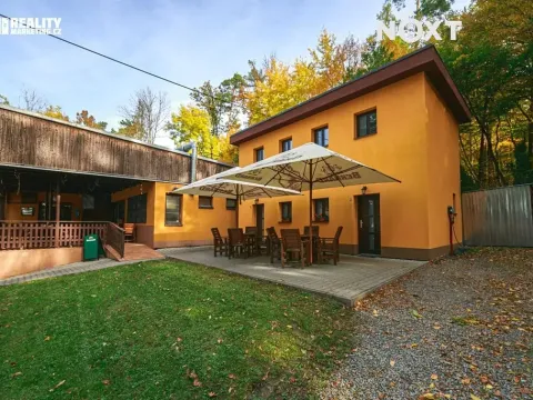 Prodej ubytování, Račice-Pístovice, 304 m2