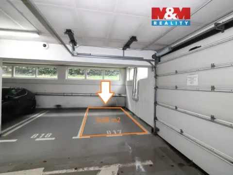 Prodej garážového stání, Praha, U Hostavického potoka, 10 m2