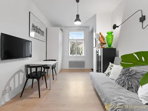 Prodej bytu 2+kk, Praha - Holešovice, Dobrovského, 40 m2