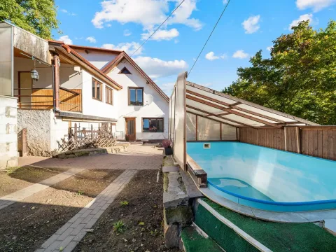 Prodej chaty, Český Brod, Zahrady, 138 m2