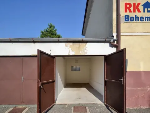 Pronájem garáže, Český Brod, Želivského, 13 m2