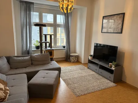 Pronájem bytu 2+kk, Praha - Břevnov, Bělohorská, 54 m2