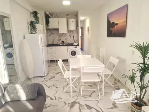 Prodej bytu 2+kk, Torrevieja, Španělsko, 38 m2
