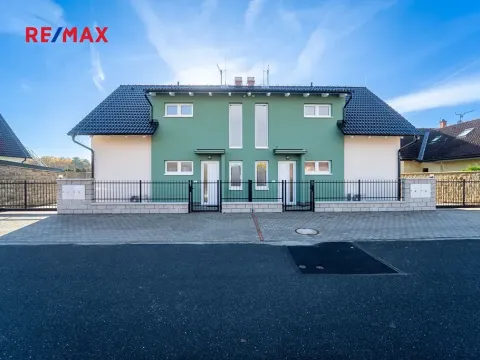 Pronájem rodinného domu, Veltruby, 97 m2