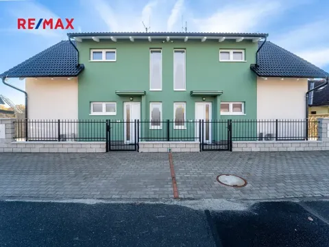 Pronájem rodinného domu, Veltruby, 97 m2