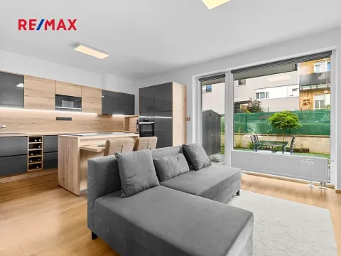 Pronájem bytu 1+kk, Plzeň, K Zelené louce, 40 m2