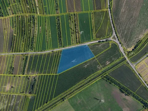 Prodej pole, Měnín, 20388 m2