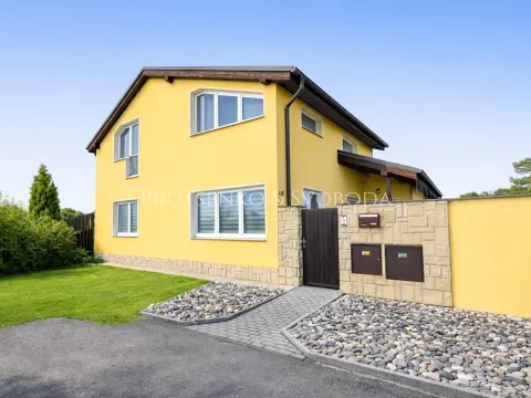 Prodej rodinného domu, Přerov nad Labem, 283 m2