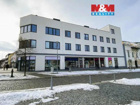 Pronájem bytu 1+kk, Žďár nad Sázavou - Žďár nad Sázavou 1, nám. Republiky, 36 m2