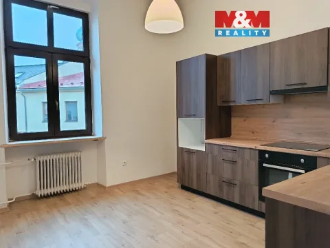 Pronájem bytu 2+1, Frýdek-Místek - Místek, Josefa Václava Sládka, 96 m2