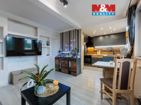 Prodej bytu 3+kk, Karlovy Vary - Rybáře, Borová, 43 m2