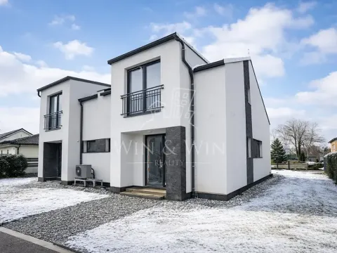 Prodej rodinného domu, Chrášťany, 119 m2