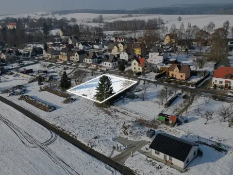 Prodej pozemku, Plesná, 894 m2