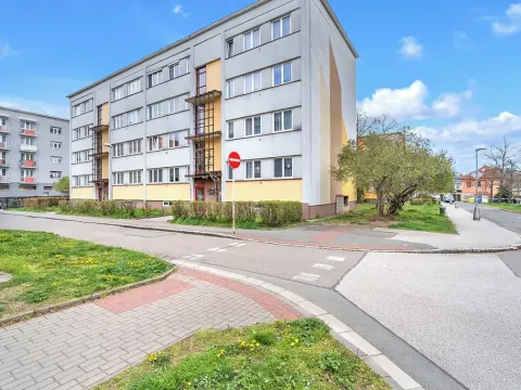 Prodej bytu 1+1, Hradec Králové, V Koutech, 35 m2