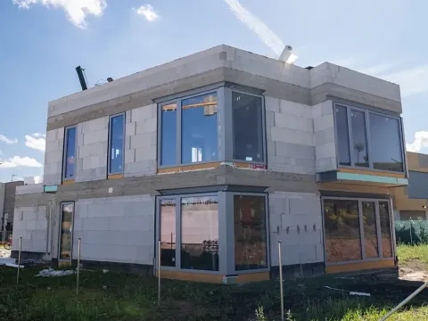 Prodej vily, Praha - Horní Počernice, Krotitelů, 197 m2