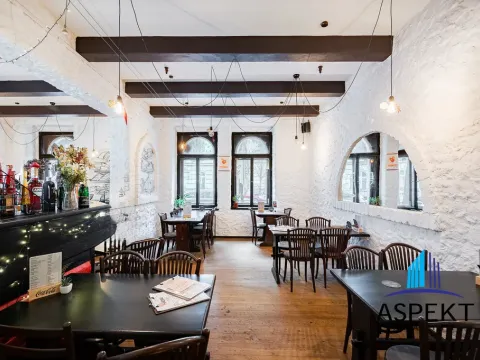 Pronájem restaurace, Praha - Bubeneč, Šmeralova, 114 m2