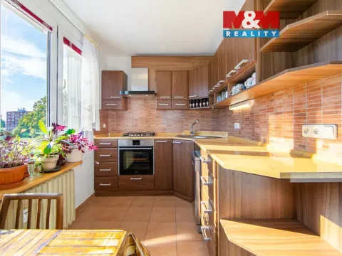 Prodej bytu 3+1, Toužim, Sídliště, 85 m2